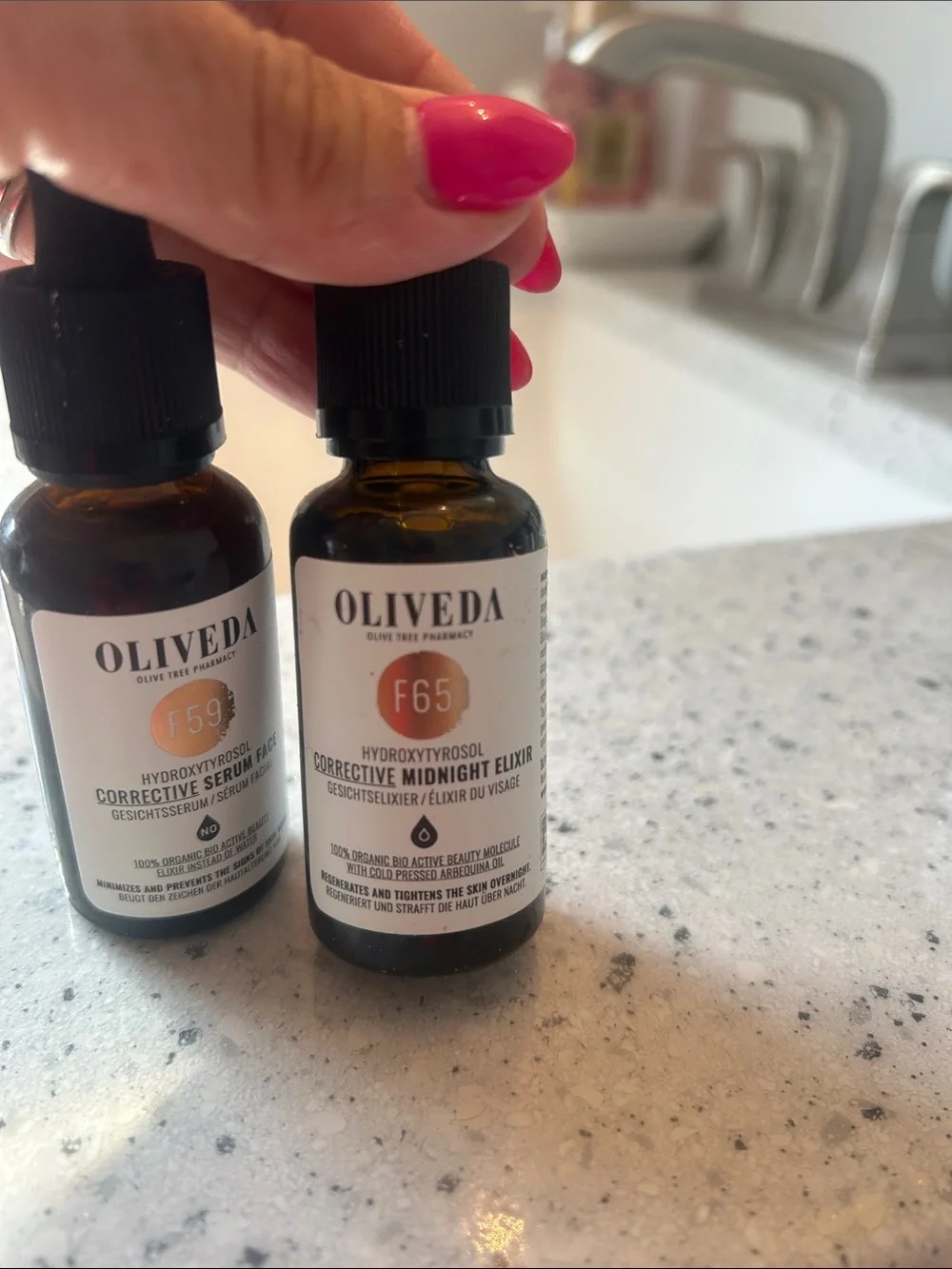 Oliveda Ulimate Duo for nighttime skin. F59 and F65